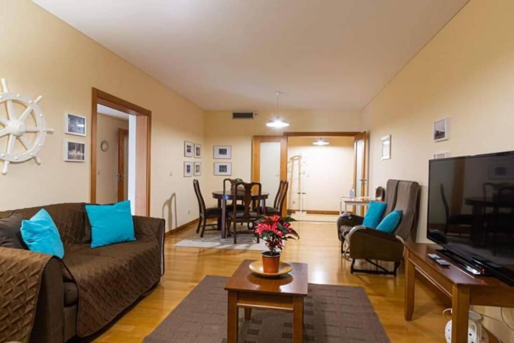 S.George Apartment ポンタ・デルガダ エクステリア 写真